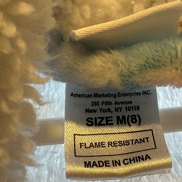 Elsa fleece robe (2 available) - Picture 5 of 5